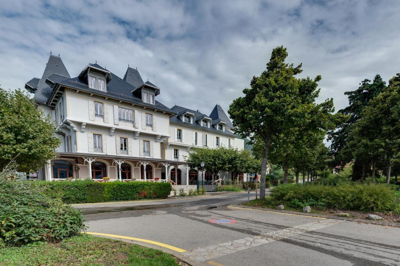 Le Pavillon Des Fleurs Menthon-Saint-Bernard Exterior foto